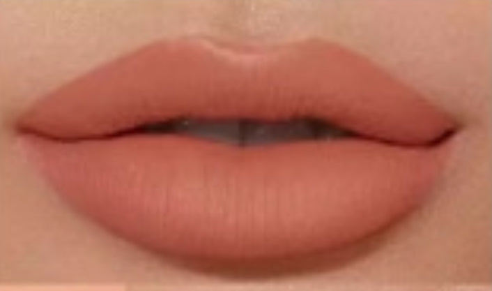 Retractable Lip Liner