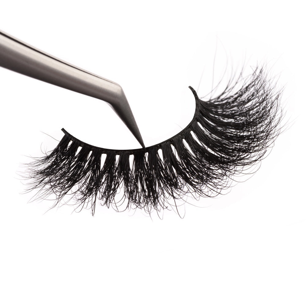 Showstopper Girl Code Cosmetics